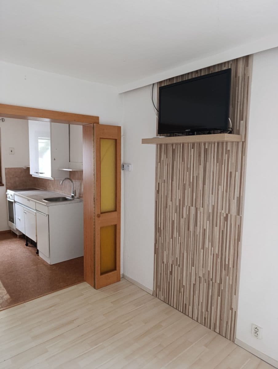 Pronájem bytu 2+1 51 m², Revoluční, Nýřany, Plzeňský kraj Pronájem bytu 2+1 51 m², Revoluční, Nýřany, Plzeňský kraj