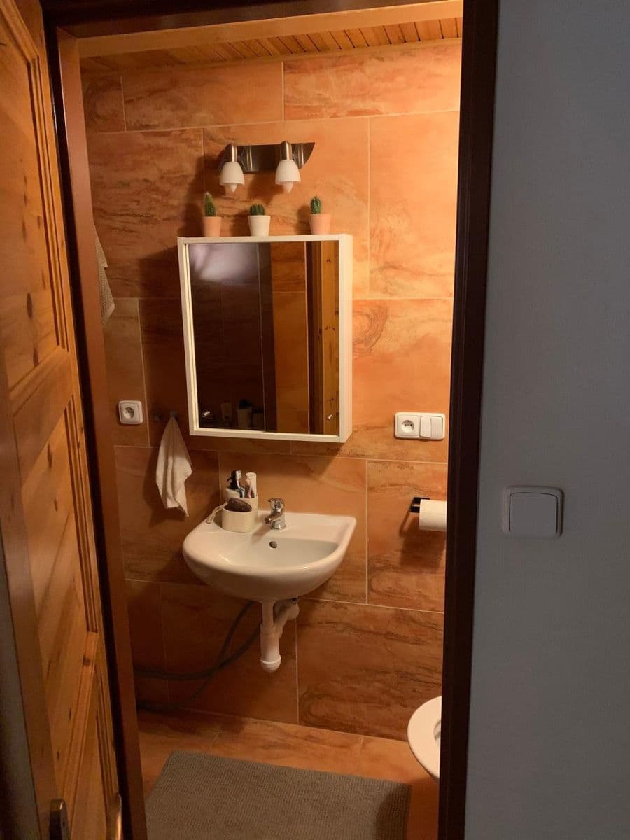 Prodej nebytového prostoru 38 m², Plzeňská, Praha, Praha Prodej nebytového prostoru 38 m², Plzeňská, Praha, Praha