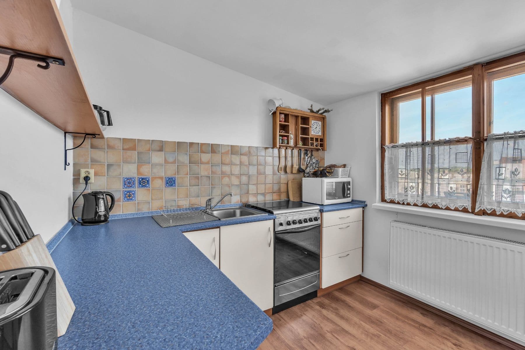 Pronájem bytu 1+kk 45 m², Škroupova, Hradec Králové, Královéhradecký kraj Pronájem bytu 1+kk 45 m², Škroupova, Hradec Králové, Královéhradecký kraj