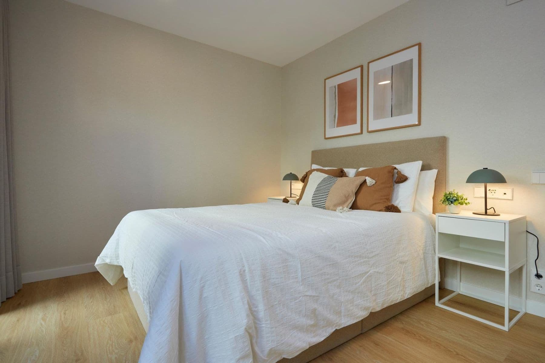Pronájem bytu 2+1 80 m², Pitterova, Praha, Praha Pronájem bytu 2+1 80 m², Pitterova, Praha, Praha