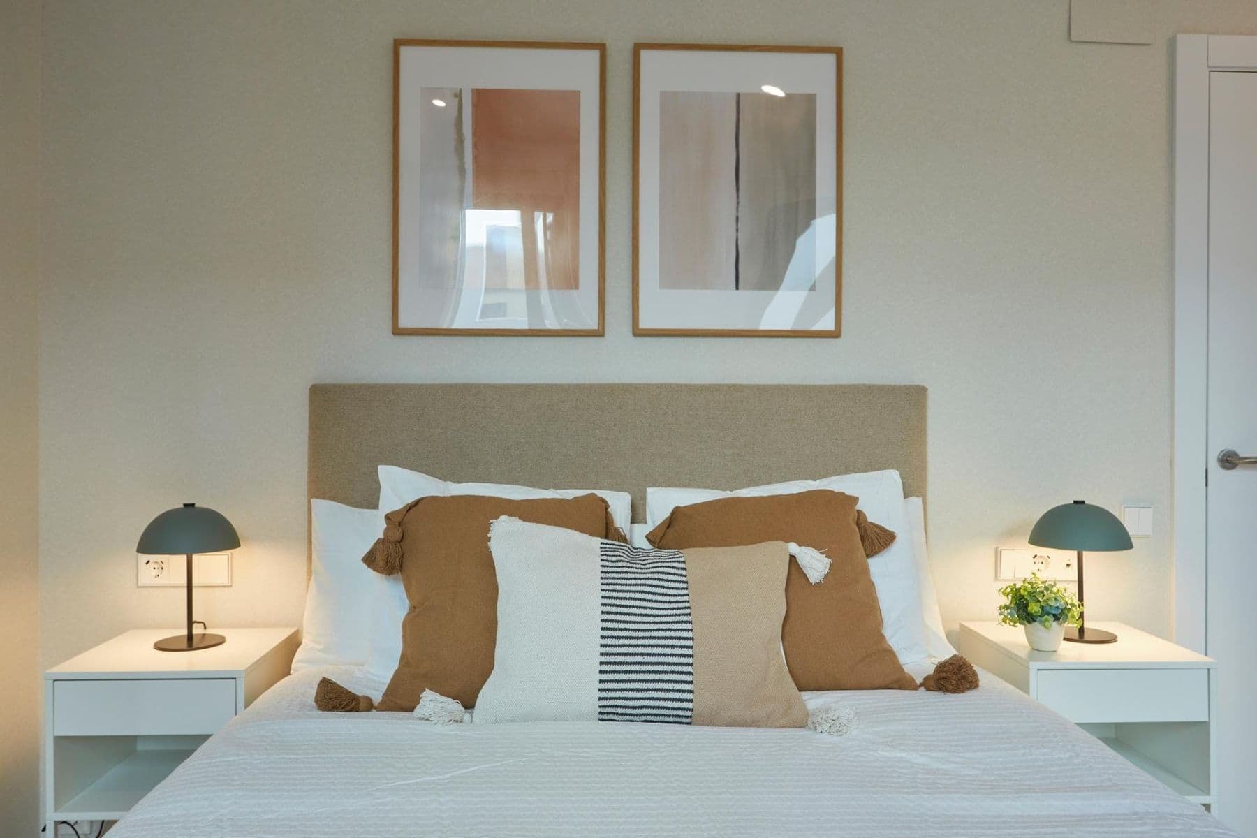 Pronájem bytu 2+1 80 m², Pitterova, Praha, Praha Pronájem bytu 2+1 80 m², Pitterova, Praha, Praha