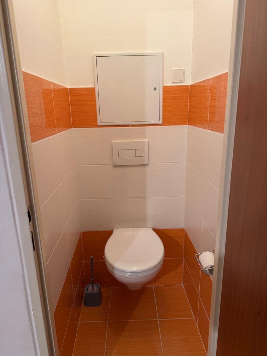 Pronájem bytu 3+1 72 m², Syrská, Praha, Praha Pronájem bytu 3+1 72 m², Syrská, Praha, Praha