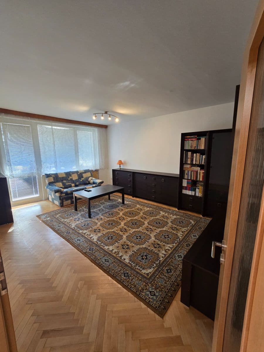 Pronájem bytu 2+1 64 m², Kárníkova, Brno, Jihomoravský kraj Pronájem bytu 2+1 64 m², Kárníkova, Brno, Jihomoravský kraj
