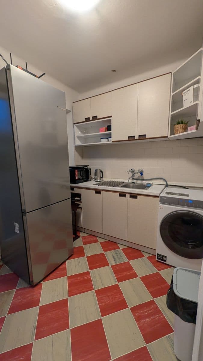 Pronájem bytu Garsoniéra 20 m², 5. máje, Praha, Praha Pronájem bytu Garsoniéra 20 m², 5. máje, Praha, Praha