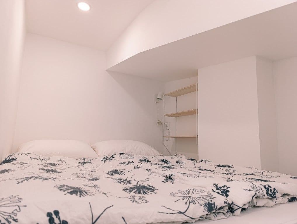 Pronájem bytu 1+kk 16 m², Benátská, Praha, Praha Pronájem bytu 1+kk 16 m², Benátská, Praha, Praha
