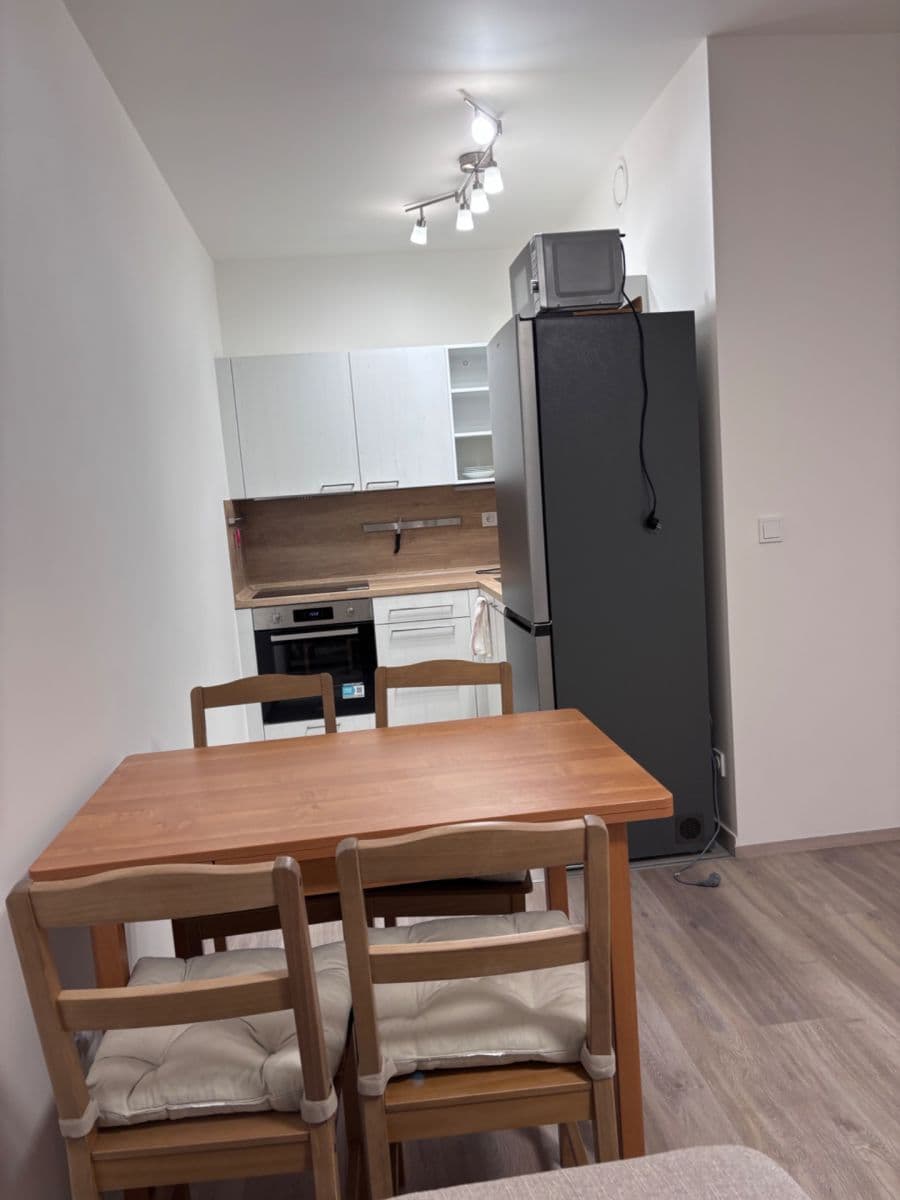 Pronájem bytu 2+kk 40 m², Arnošta Staňka, Praha, Praha Pronájem bytu 2+kk 40 m², Arnošta Staňka, Praha, Praha