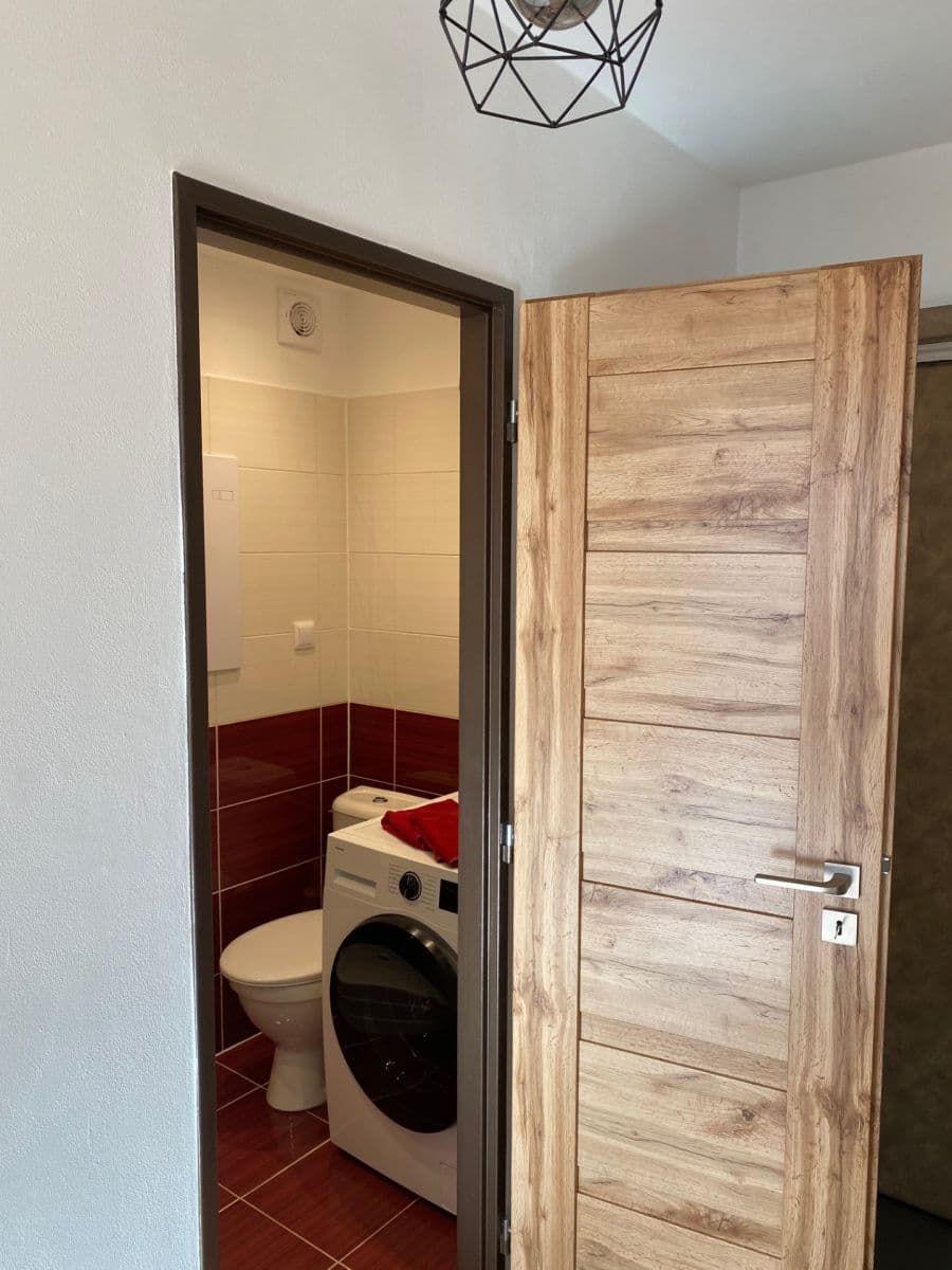 Pronájem bytu 2+kk 39 m², Lovosická, Praha, Praha Pronájem bytu 2+kk 39 m², Lovosická, Praha, Praha