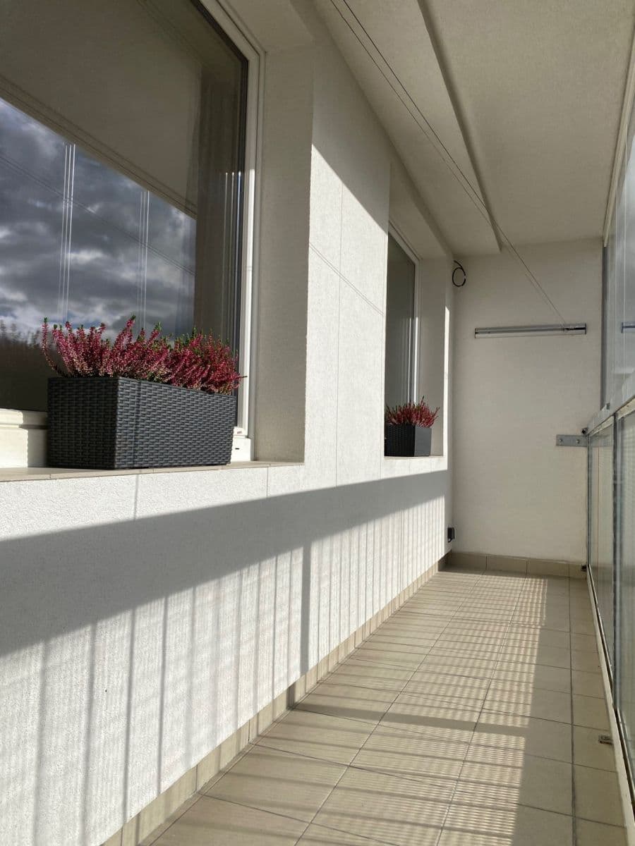 Pronájem bytu 2+kk 39 m², Lovosická, Praha, Praha Pronájem bytu 2+kk 39 m², Lovosická, Praha, Praha