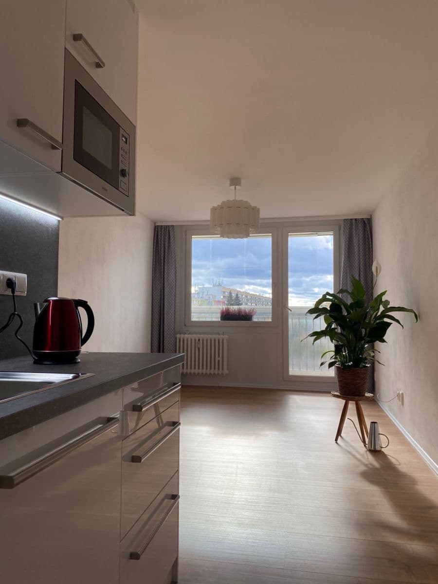 Pronájem bytu 2+kk 39 m², Lovosická, Praha, Praha Pronájem bytu 2+kk 39 m², Lovosická, Praha, Praha