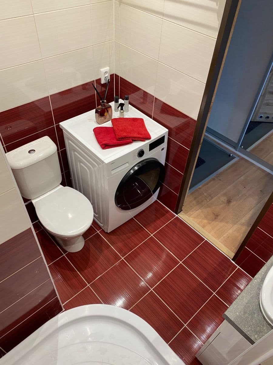 Pronájem bytu 2+kk 39 m², Lovosická, Praha, Praha Pronájem bytu 2+kk 39 m², Lovosická, Praha, Praha