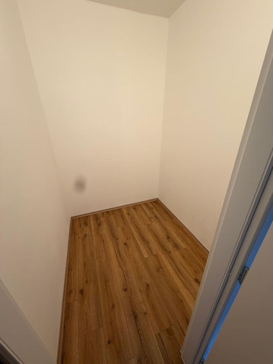 Prodej bytu 3+kk 71 m², Breitcetlova, Praha, Praha Prodej bytu 3+kk 71 m², Breitcetlova, Praha, Praha
