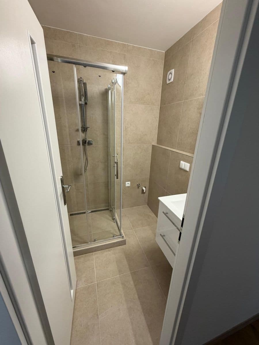 Prodej bytu 3+kk 71 m², Breitcetlova, Praha, Praha Prodej bytu 3+kk 71 m², Breitcetlova, Praha, Praha
