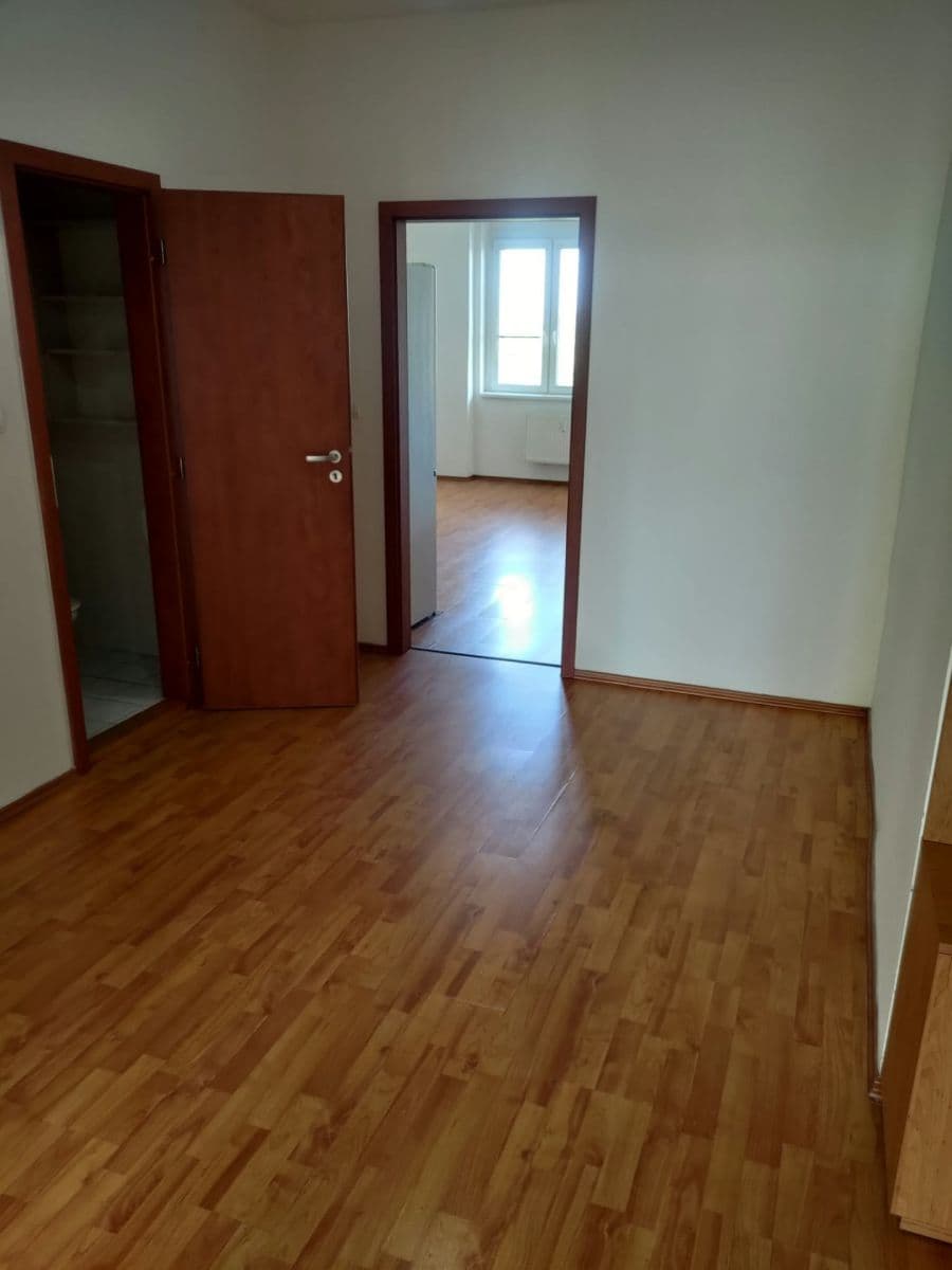 Pronájem bytu 3+kk 74 m², Jihlavská, Praha, Praha Pronájem bytu 3+kk 74 m², Jihlavská, Praha, Praha