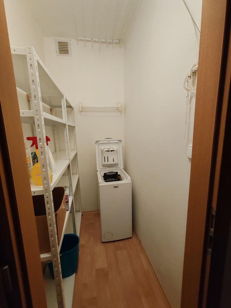 Pronájem bytu 4+1 120 m², Komenského, Ostrava, Moravskoslezský kraj Pronájem bytu 4+1 120 m², Komenského, Ostrava, Moravskoslezský kraj