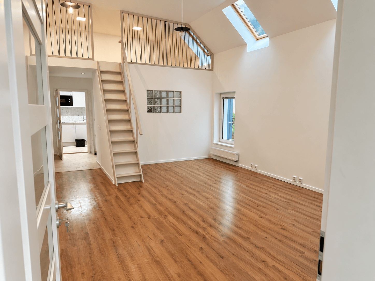 Pronájem bytu 2+1 75 m², Za Papírnou, Praha, Praha Pronájem bytu 2+1 75 m², Za Papírnou, Praha, Praha