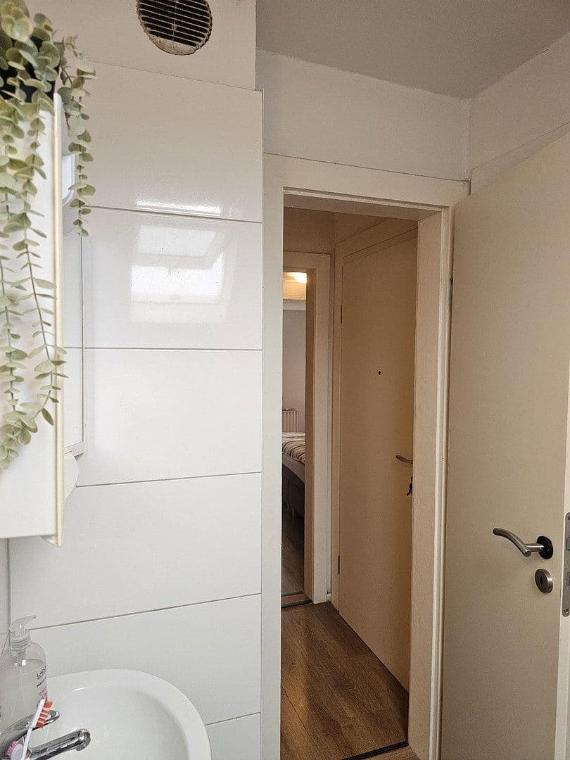 Pronájem bytu 2+1 50 m², Kaakstraße 1a, Wilhelmshaven, Dolní Sasko Pronájem bytu 2+1 50 m², Kaakstraße 1a, Wilhelmshaven, Dolní Sasko