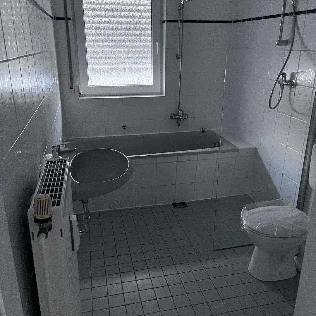 Prodej bytu 4+1 110 m², Berlin, Berlín Prodej bytu 4+1 110 m², Berlin, Berlín
