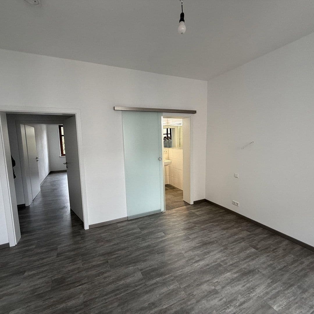 Pronájem bytu 2+1 64 m², Werdauerstr.1, Cvikov, Sasko Pronájem bytu 2+1 64 m², Werdauerstr.1, Cvikov, Sasko