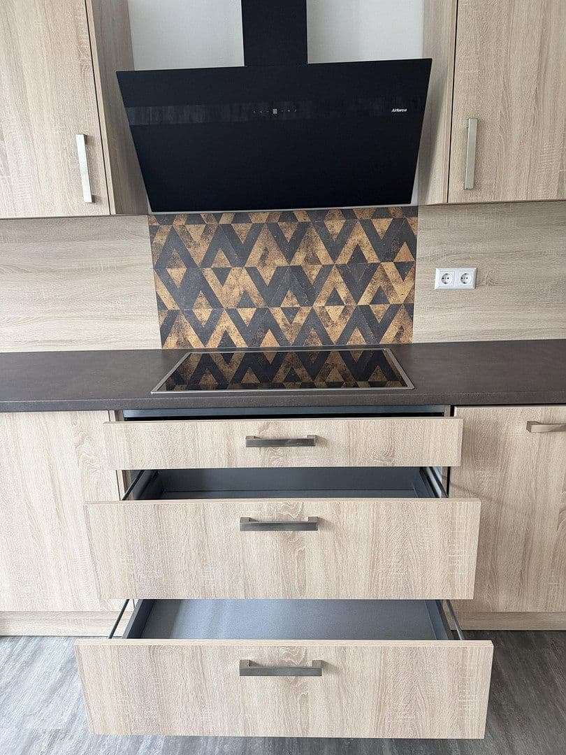 Pronájem bytu 2+1 64 m², Werdauerstr.1, Cvikov, Sasko Pronájem bytu 2+1 64 m², Werdauerstr.1, Cvikov, Sasko