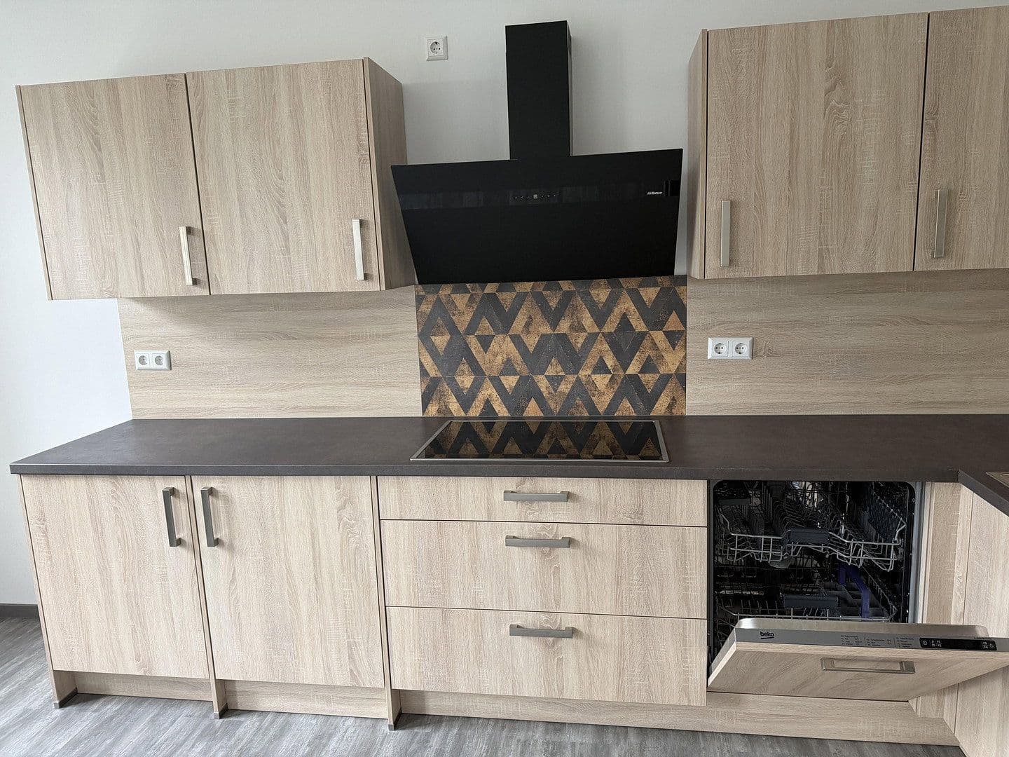 Pronájem bytu 2+1 64 m², Werdauerstr.1, Cvikov, Sasko Pronájem bytu 2+1 64 m², Werdauerstr.1, Cvikov, Sasko