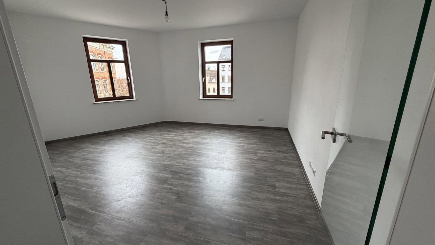 Pronájem bytu 2+1 64 m², Werdauerstr.1, Cvikov, Sasko Pronájem bytu 2+1 64 m², Werdauerstr.1, Cvikov, Sasko
