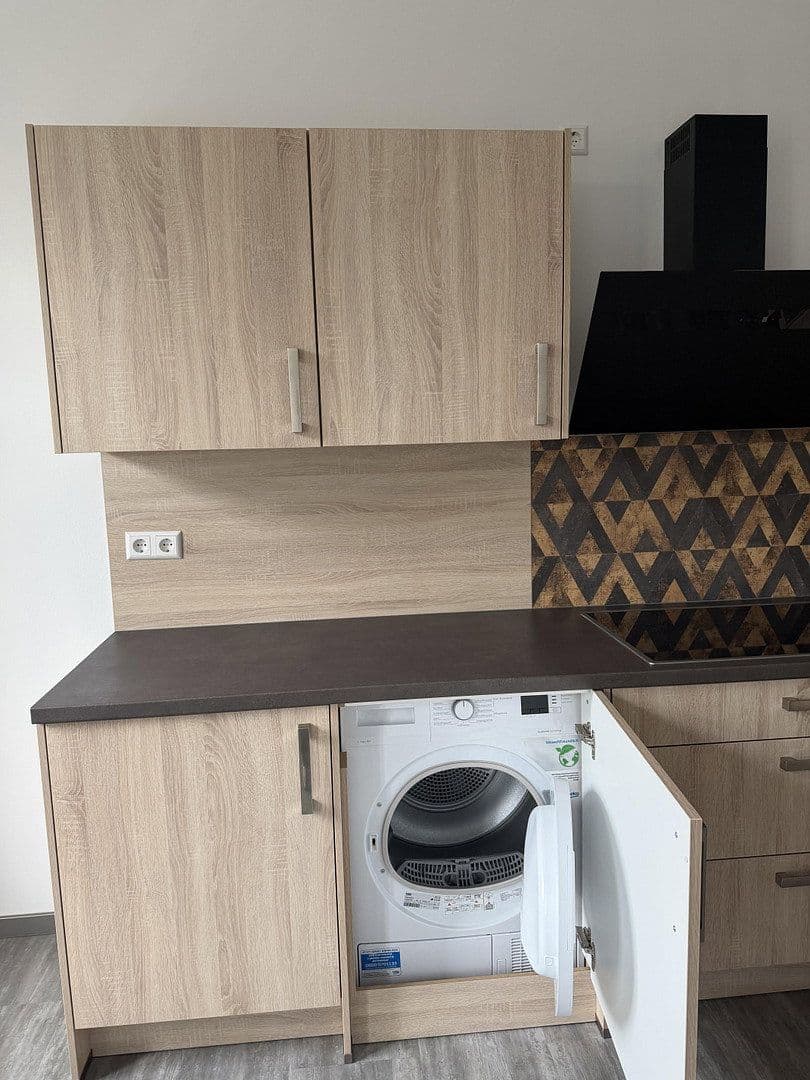 Pronájem bytu 2+1 64 m², Werdauerstr.1, Cvikov, Sasko Pronájem bytu 2+1 64 m², Werdauerstr.1, Cvikov, Sasko