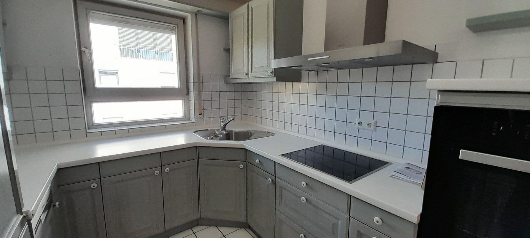 Prodej bytu 3+1 96 m², Sindelfingen, Bádensko-Württembersko Prodej bytu 3+1 96 m², Sindelfingen, Bádensko-Württembersko