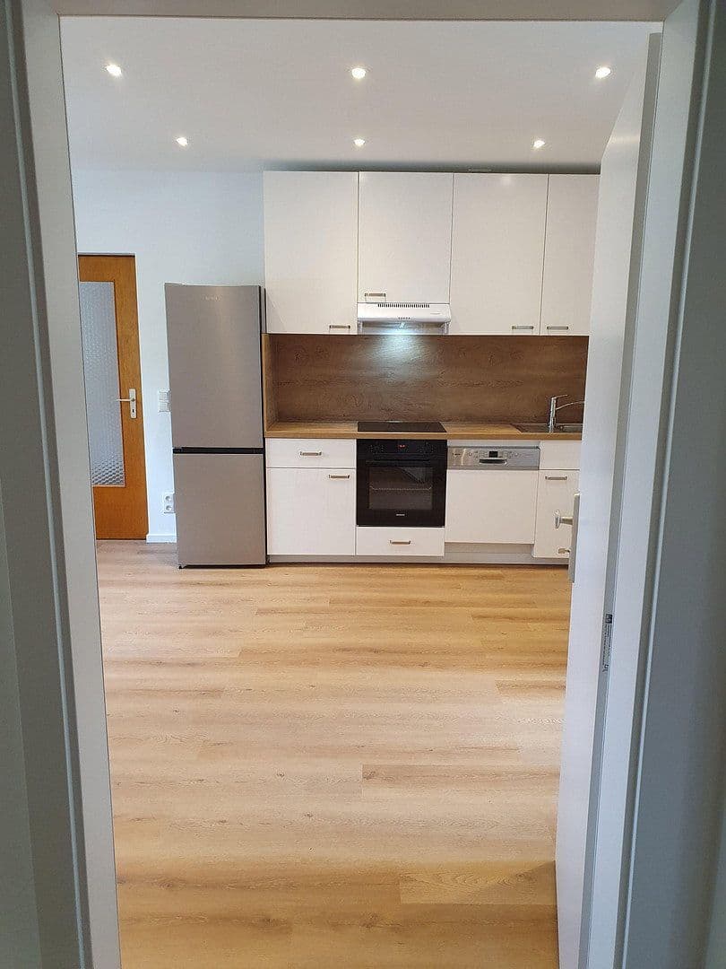 Pronájem bytu 1+kk 35 m², München, Bavorsko Pronájem bytu 1+kk 35 m², München, Bavorsko