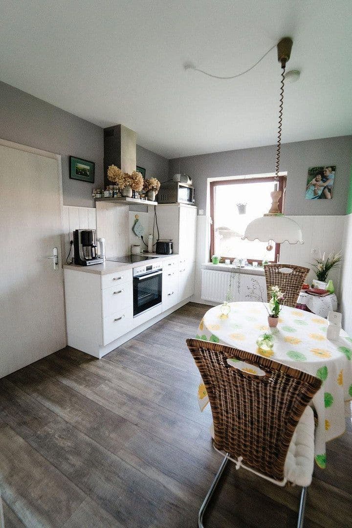 Prodej domu 140 m², pozemek 650 m², Lärchenweg 4, Hanerau-Hademarschen, Šlesvicko-Holštýnsko Prodej domu 140 m², pozemek 650 m², Lärchenweg 4, Hanerau-Hademarschen, Šlesvicko-Holštýnsko