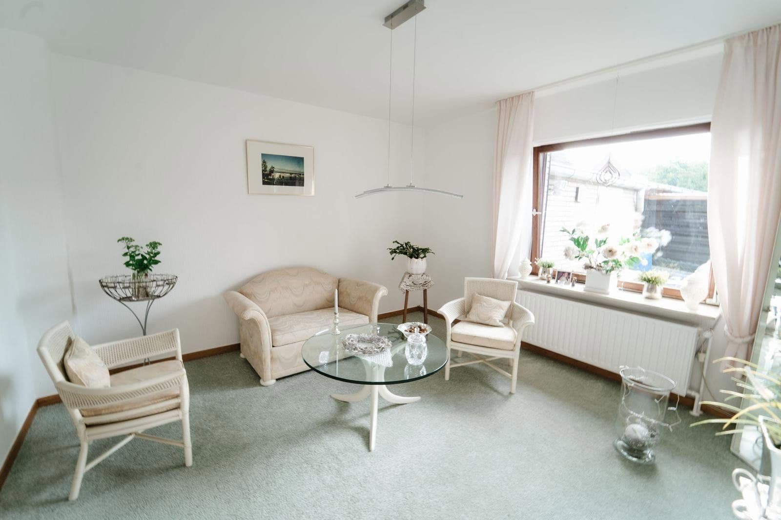 Prodej domu 140 m², pozemek 650 m², Lärchenweg 4, Hanerau-Hademarschen, Šlesvicko-Holštýnsko Prodej domu 140 m², pozemek 650 m², Lärchenweg 4, Hanerau-Hademarschen, Šlesvicko-Holštýnsko