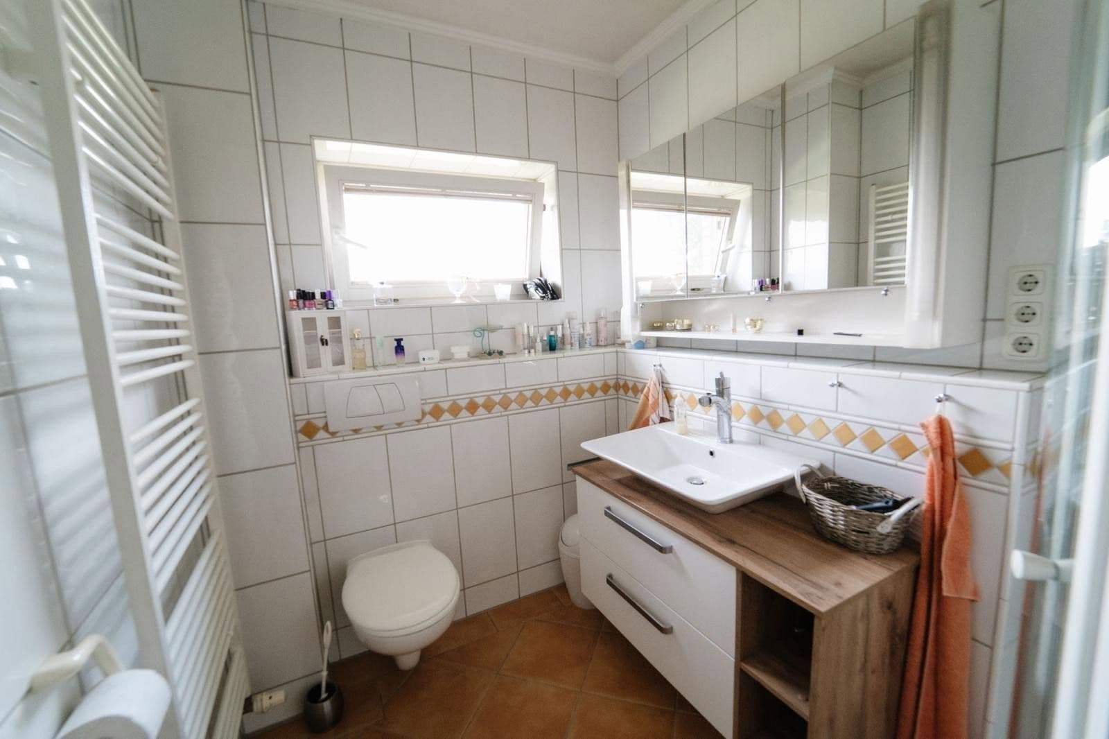 Prodej domu 140 m², pozemek 650 m², Lärchenweg 4, Hanerau-Hademarschen, Šlesvicko-Holštýnsko Prodej domu 140 m², pozemek 650 m², Lärchenweg 4, Hanerau-Hademarschen, Šlesvicko-Holštýnsko