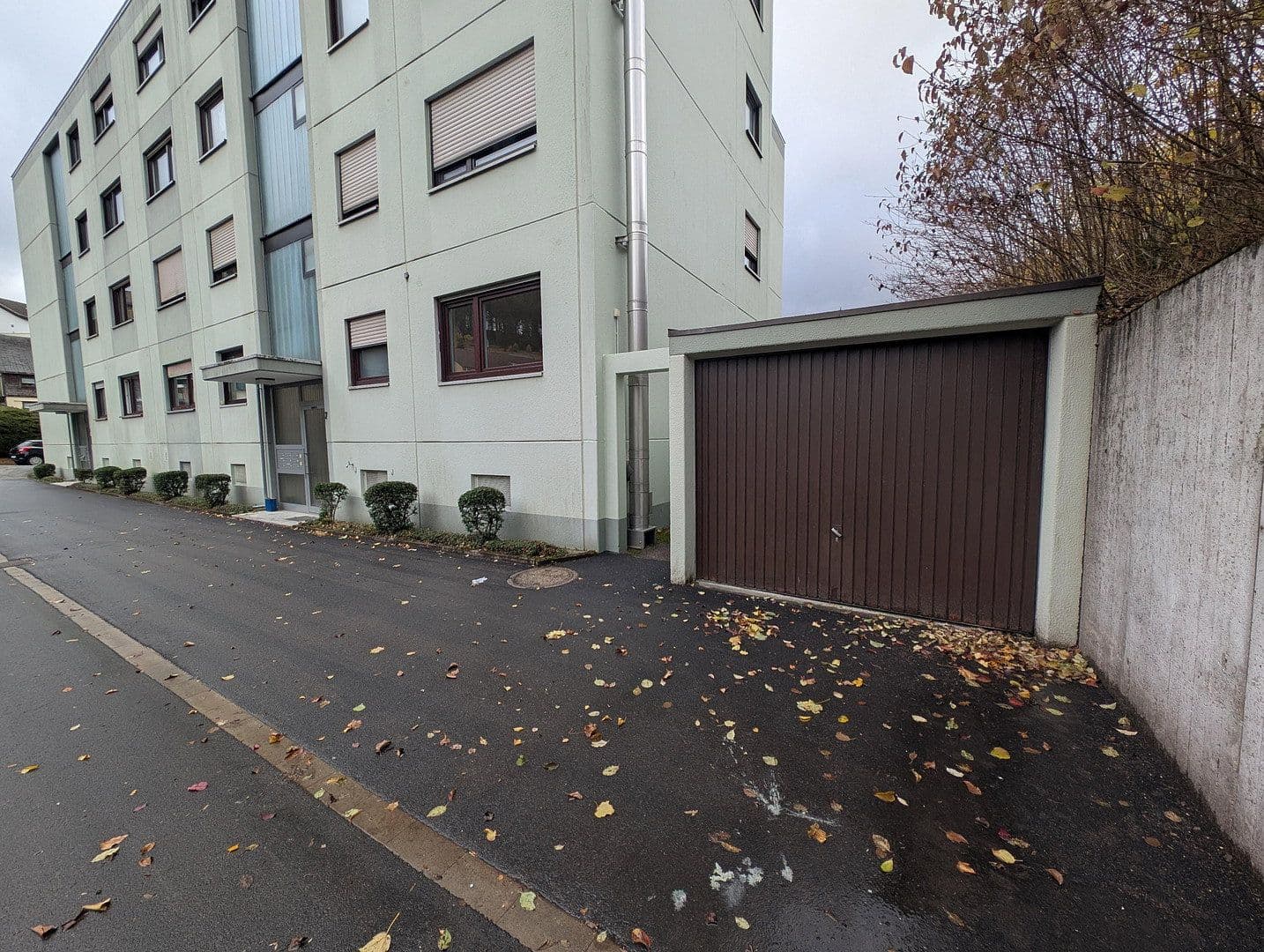 Pronájem bytu 2+1 64 m², Lochhofstraße 7, Furtwangen im Schwarzwald, Bádensko-Württembersko Pronájem bytu 2+1 64 m², Lochhofstraße 7, Furtwangen im Schwarzwald, Bádensko-Württembersko