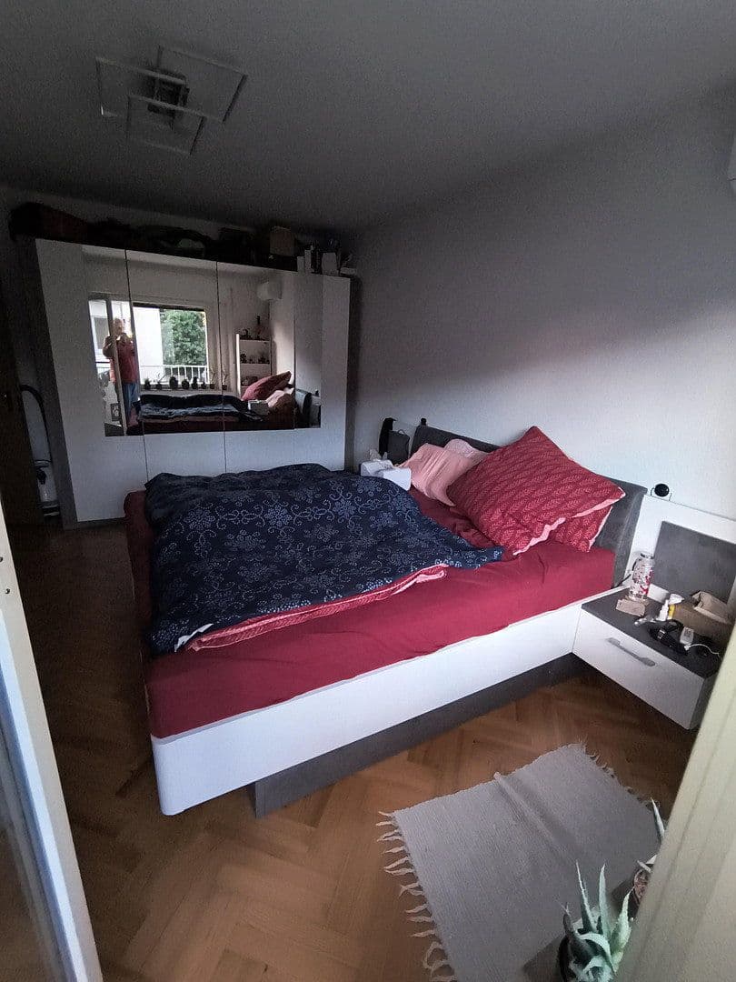 Prodej domu 110 m², pozemek 296 m², Kopernikusstr 9, Fürth, Bavorsko Prodej domu 110 m², pozemek 296 m², Kopernikusstr 9, Fürth, Bavorsko