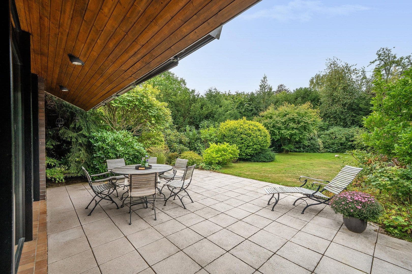 Prodej domu 266 m², pozemek 1.338 m², Blautannenweg 10, Wentorf bei Hamburg, Šlesvicko-Holštýnsko Prodej domu 266 m², pozemek 1.338 m², Blautannenweg 10, Wentorf bei Hamburg, Šlesvicko-Holštýnsko