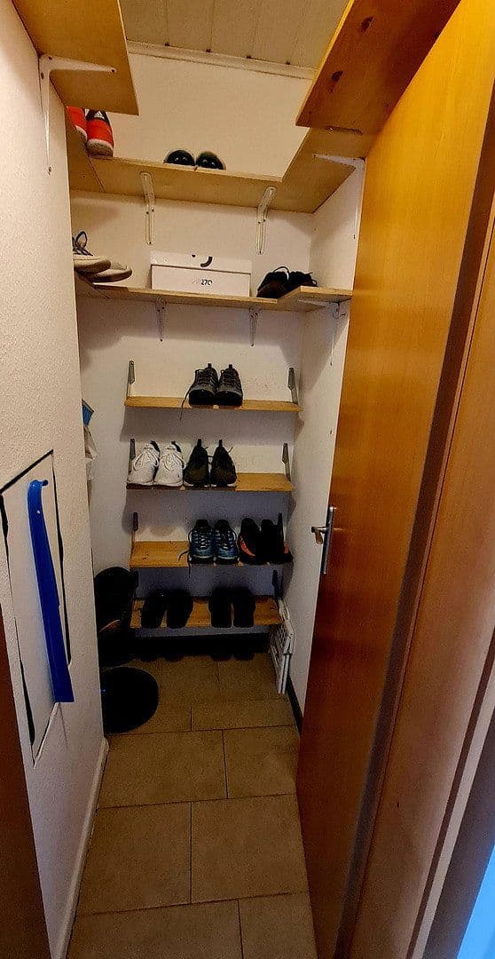 Prodej bytu 3+1 79 m², Zeiskam, Porýní-Falc Prodej bytu 3+1 79 m², Zeiskam, Porýní-Falc