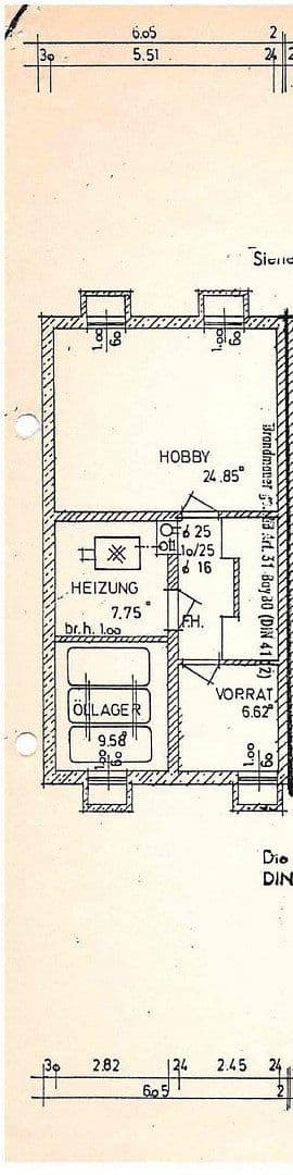 Prodej domu 150 m², pozemek 356 m², Riemenschneiderstr. 34, Estenfeld, Bavorsko Prodej domu 150 m², pozemek 356 m², Riemenschneiderstr. 34, Estenfeld, Bavorsko