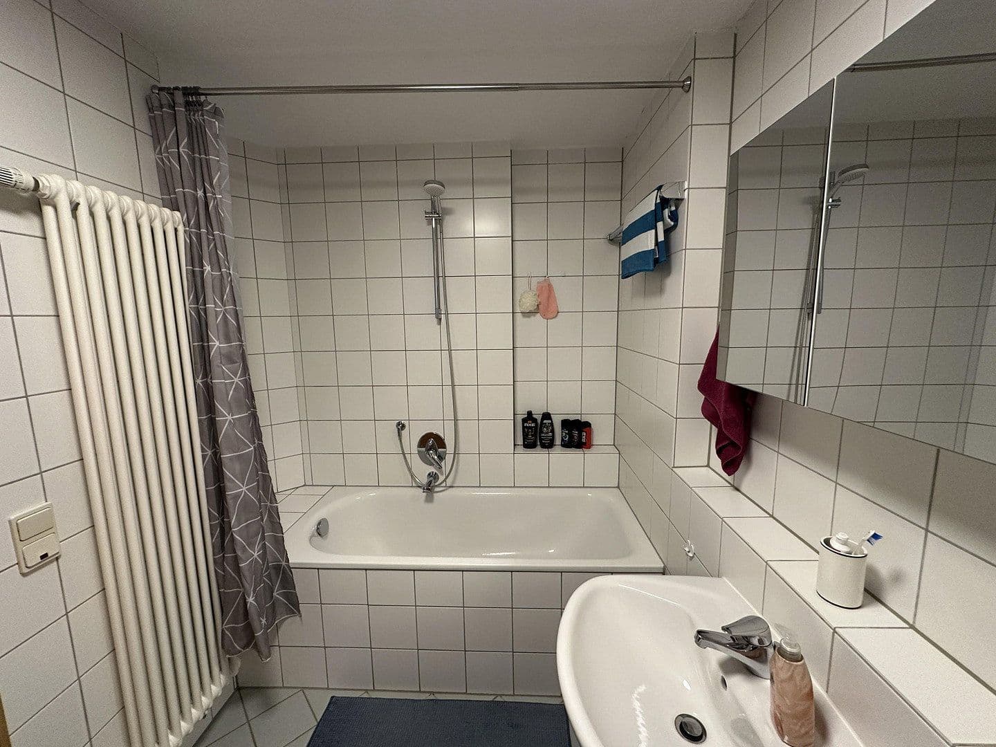 Pronájem bytu 2+1 58 m², Römerstraße 78b, Koblenz, Porýní-Falc Pronájem bytu 2+1 58 m², Römerstraße 78b, Koblenz, Porýní-Falc