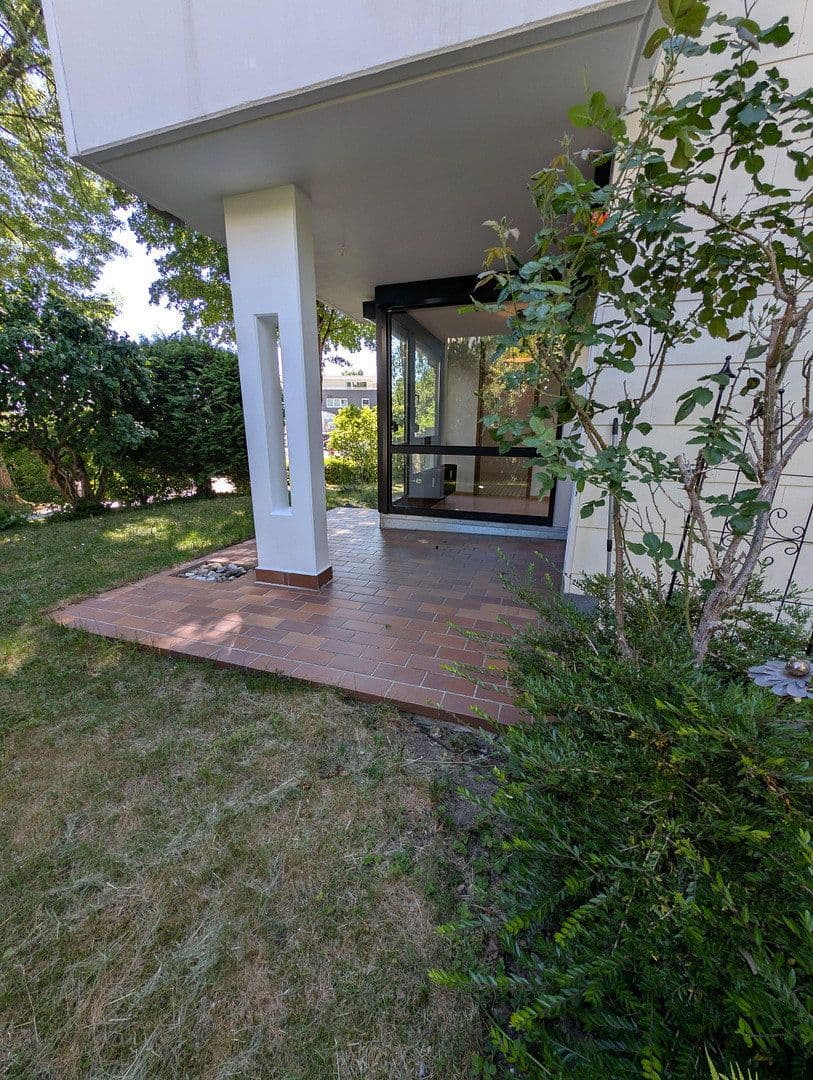Prodej bytu 3+1 96 m², Puchheim-Bahnhof, Bavorsko Prodej bytu 3+1 96 m², Puchheim-Bahnhof, Bavorsko