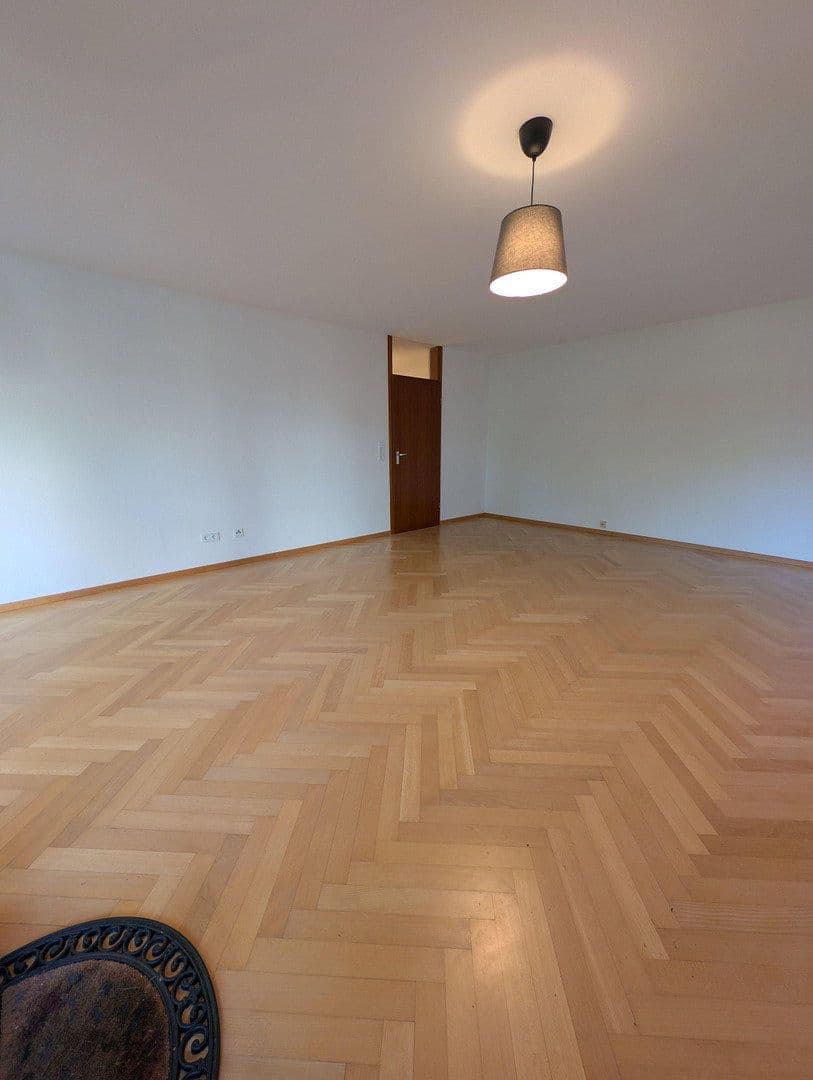 Prodej bytu 3+1 96 m², Puchheim-Bahnhof, Bavorsko Prodej bytu 3+1 96 m², Puchheim-Bahnhof, Bavorsko