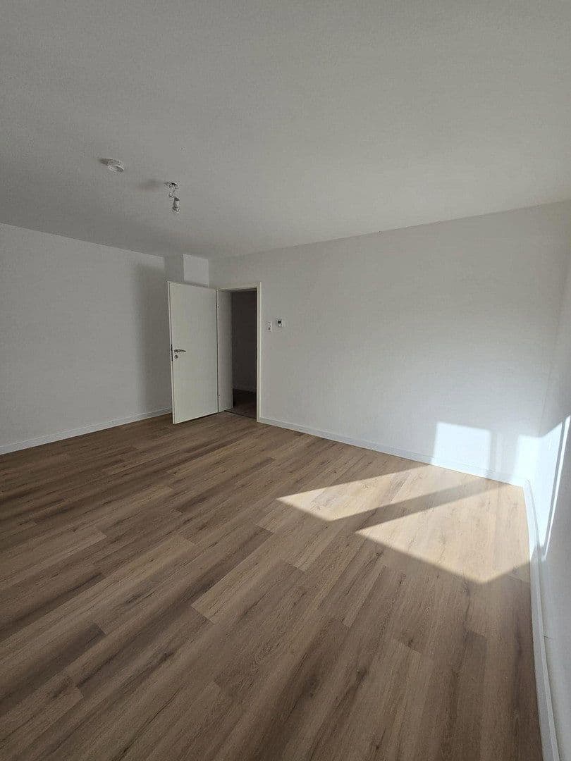 Pronájem bytu 2+kk 58 m², Friedenstr. 27, Karlsruhe, Bádensko-Württembersko Pronájem bytu 2+kk 58 m², Friedenstr. 27, Karlsruhe, Bádensko-Württembersko