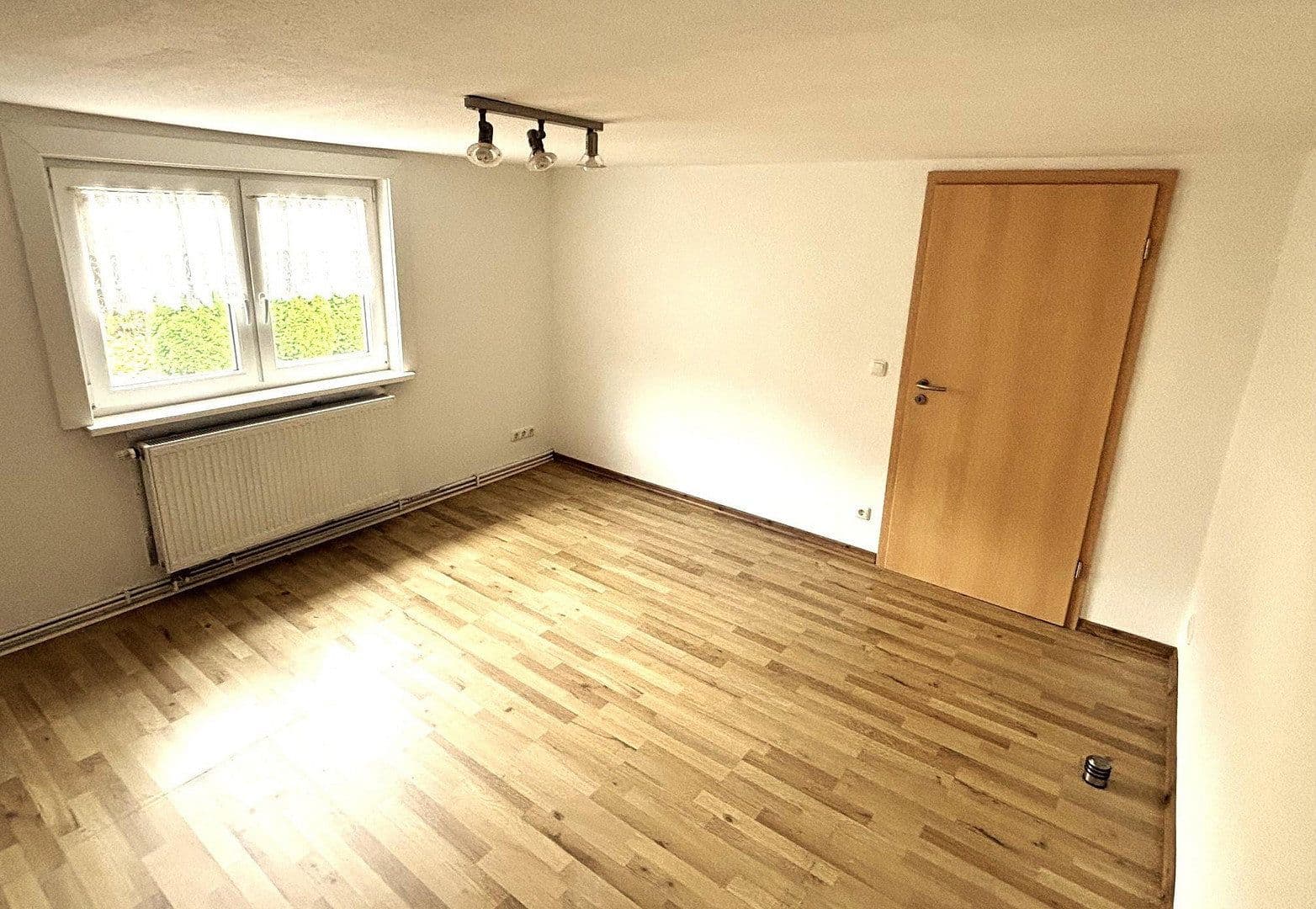 Pronájem domu 76 m², pozemek 600 m², Peine, Dolní Sasko Pronájem domu 76 m², pozemek 600 m², Peine, Dolní Sasko