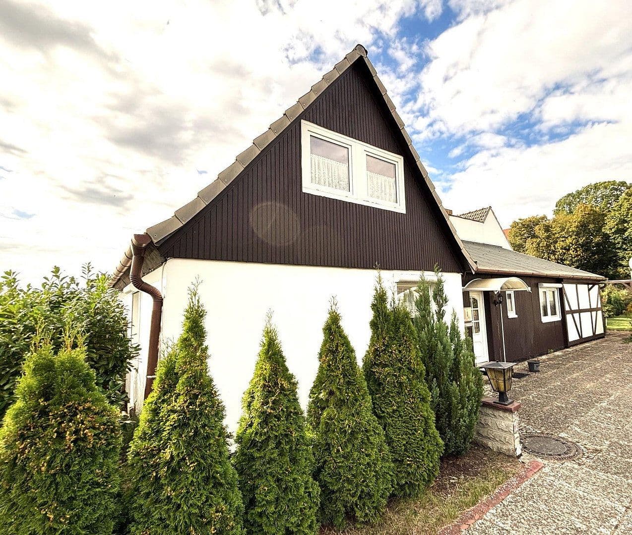 Pronájem domu 76 m², pozemek 600 m², Peine, Dolní Sasko Pronájem domu 76 m², pozemek 600 m², Peine, Dolní Sasko