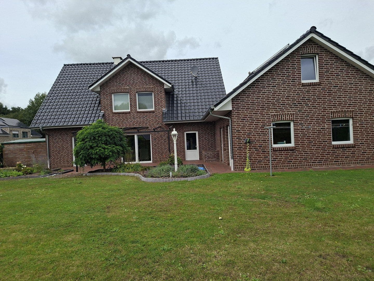 Prodej domu 188 m², pozemek 1.000 m², Esterwegen, Dolní Sasko Prodej domu 188 m², pozemek 1.000 m², Esterwegen, Dolní Sasko
