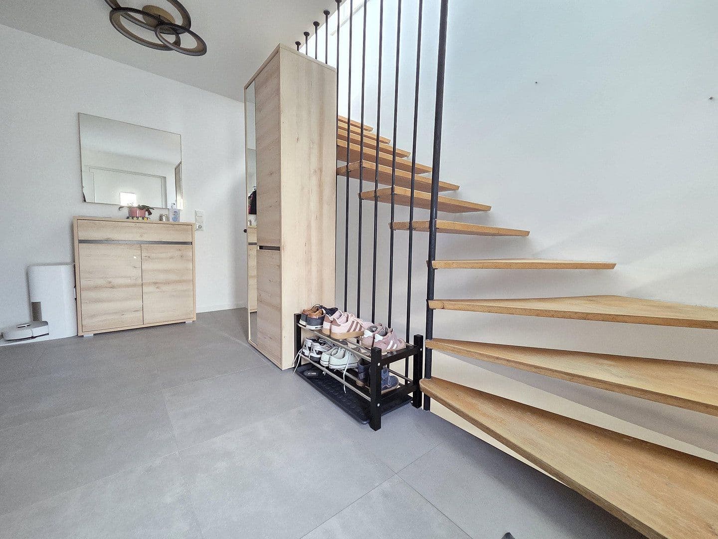 Prodej domu 168 m², pozemek 548 m², Diedorf, Bavorsko Prodej domu 168 m², pozemek 548 m², Diedorf, Bavorsko