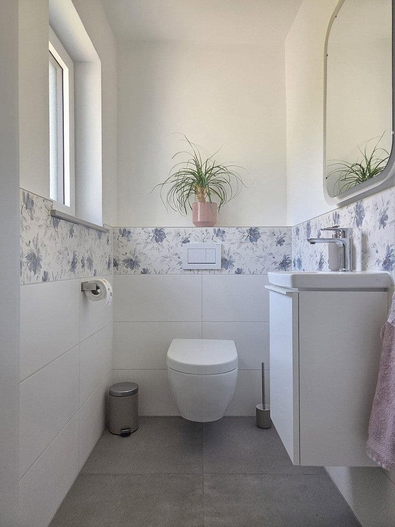 Prodej domu 168 m², pozemek 548 m², Diedorf, Bavorsko Prodej domu 168 m², pozemek 548 m², Diedorf, Bavorsko