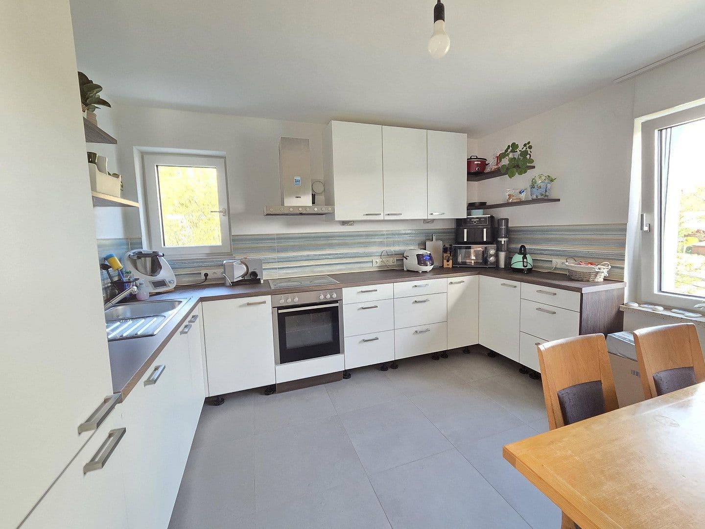Prodej domu 168 m², pozemek 548 m², Diedorf, Bavorsko Prodej domu 168 m², pozemek 548 m², Diedorf, Bavorsko