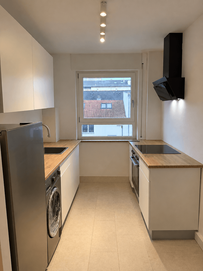 Pronájem bytu 1+kk 33 m², Forstr. 93, Stuttgart, Bádensko-Württembersko Pronájem bytu 1+kk 33 m², Forstr. 93, Stuttgart, Bádensko-Württembersko