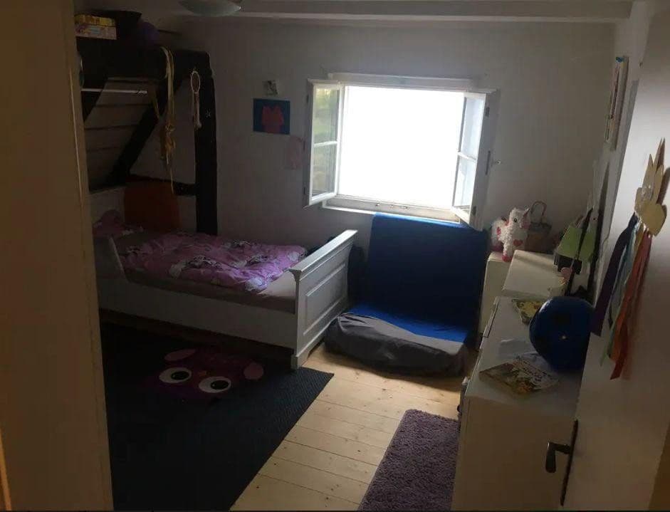 Pronájem bytu 3+kk 75 m², Waldenbucher Straße, Aichtal, Bádensko-Württembersko Pronájem bytu 3+kk 75 m², Waldenbucher Straße, Aichtal, Bádensko-Württembersko