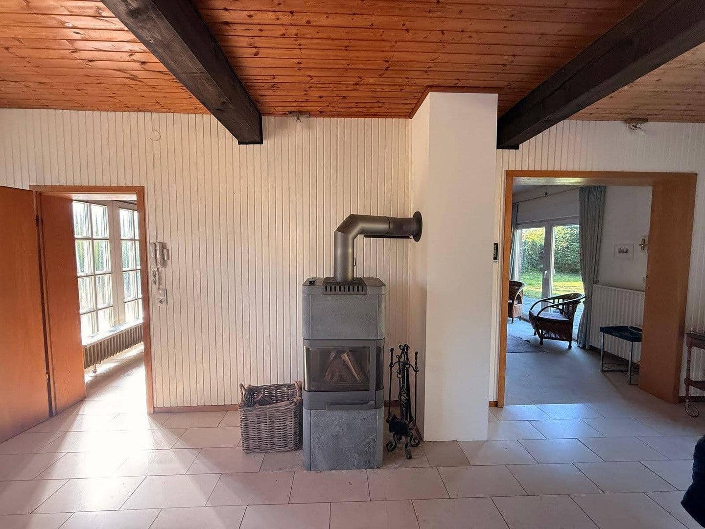 Prodej domu 160 m², pozemek 1.049 m², Neumünster, Šlesvicko-Holštýnsko Prodej domu 160 m², pozemek 1.049 m², Neumünster, Šlesvicko-Holštýnsko