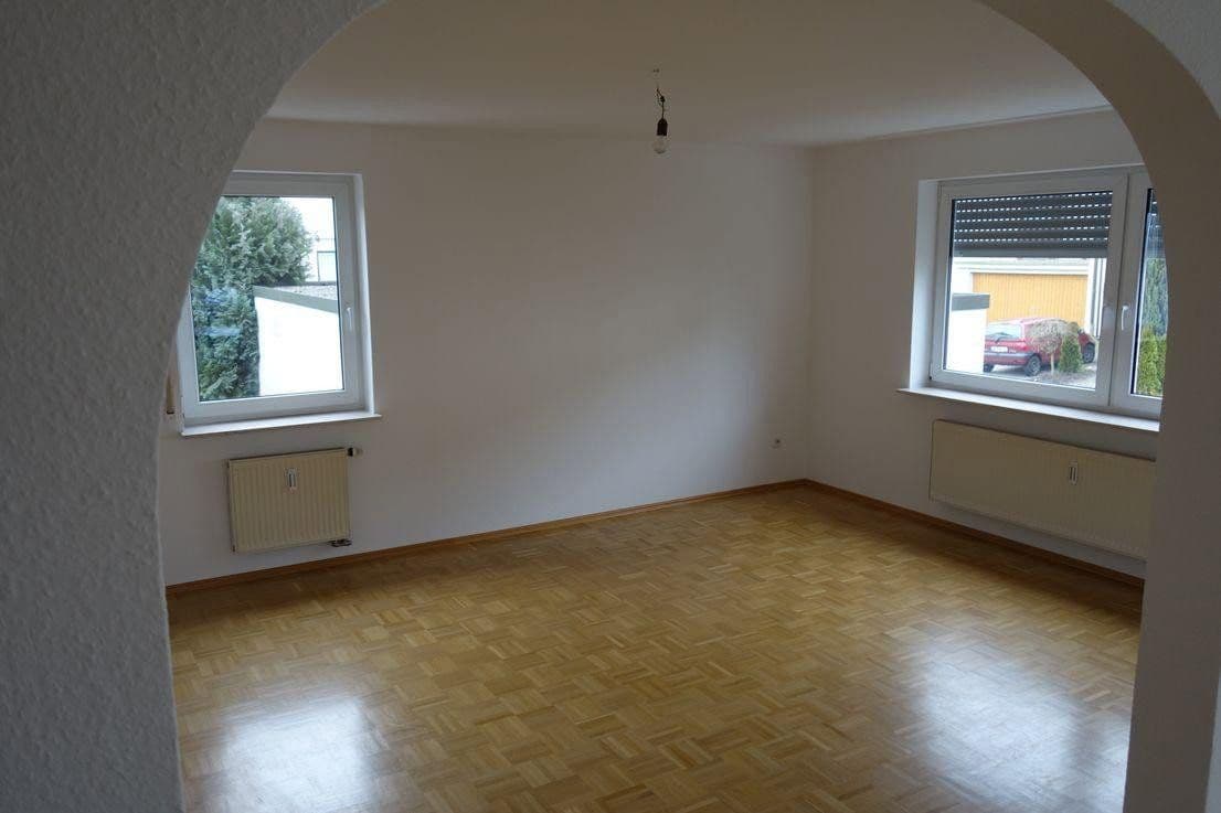 Pronájem bytu 5+1 120 m², Sindelfingen, Bádensko-Württembersko Pronájem bytu 5+1 120 m², Sindelfingen, Bádensko-Württembersko